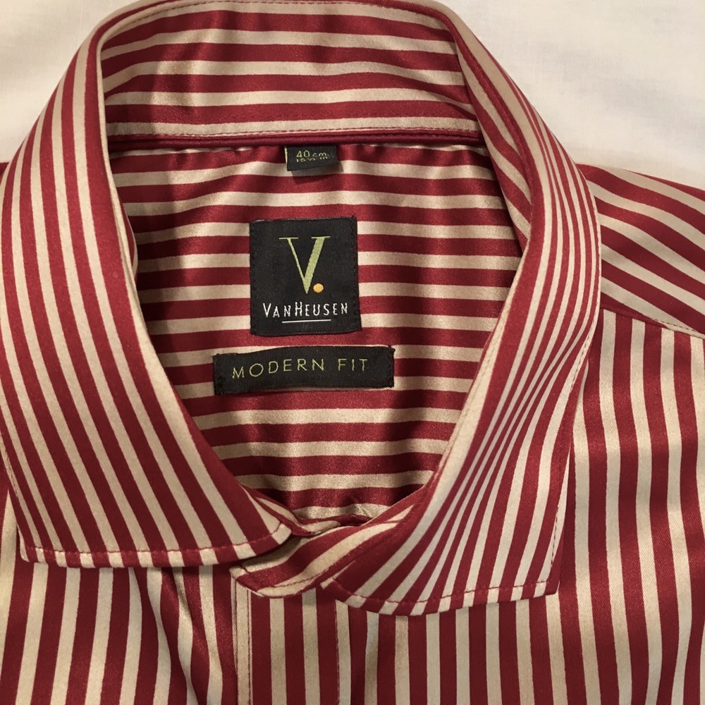 Men’s formal silk dress shirt